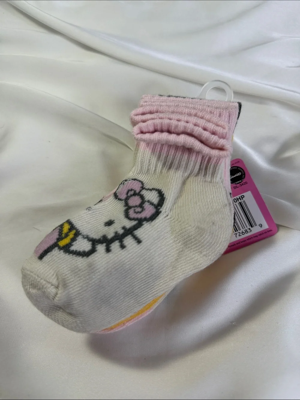 5 Pairs of Hello Kitty White & Pink Kids Mid-Crew Socks 12-24 Mo